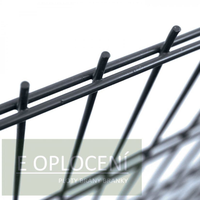Svařovaný panel PILOFOR® SUPER STRONG poplastovaný (Zn + PVC) 2500 × 2030 mm - výška 203 cm, barva antracit (RAL 7016)